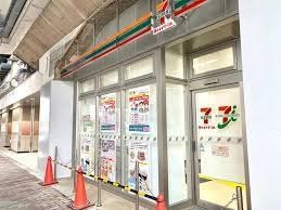 コンビニ　セブンイレブンハートインJR徳庵駅改札口店（コンビニ）まで450m