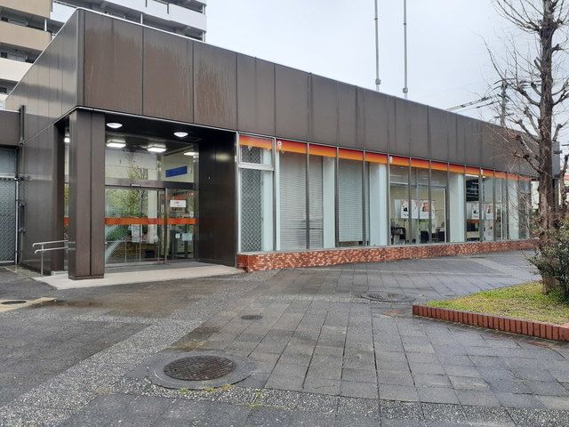 銀行　西日本シティ銀行四箇田出張所（銀行）まで370m