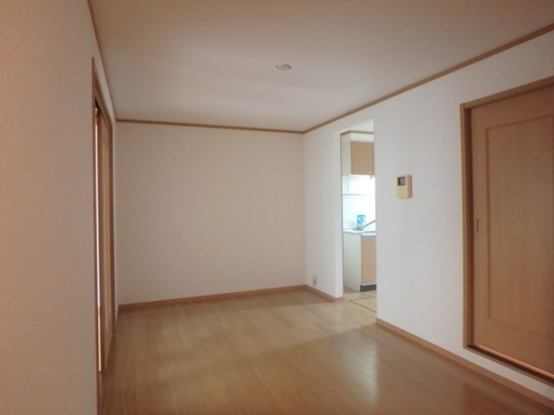 居室・リビング　図面と現状に相違がある場合には現状を優先