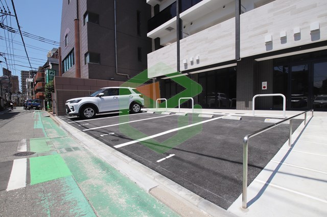 駐車場　駐車場完備です