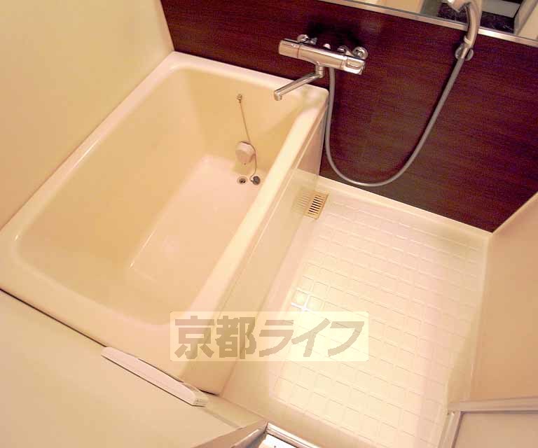 バス・シャワールーム　のんびり入って下さいませ