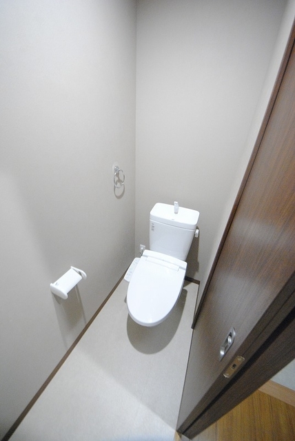 トイレ　写真は１０３号室