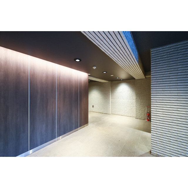 その他設備　こちらの居間で趣味の時間をお楽しみください