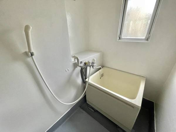 バス・シャワールーム　ビレッジハウスの同一物件・同一タイプの間取りの写真です