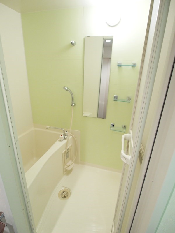 バス・シャワールーム　お風呂。