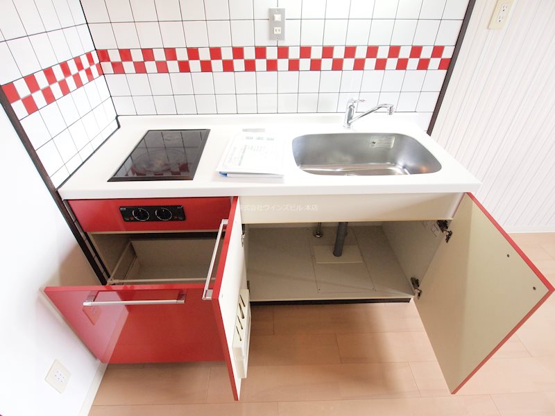 その他設備　スライド収納で大容量。