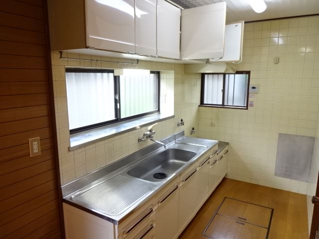 キッチン　ガスコンロ設置タイプ