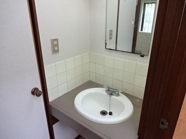 洗面設備　嬉しい独立洗面代付き