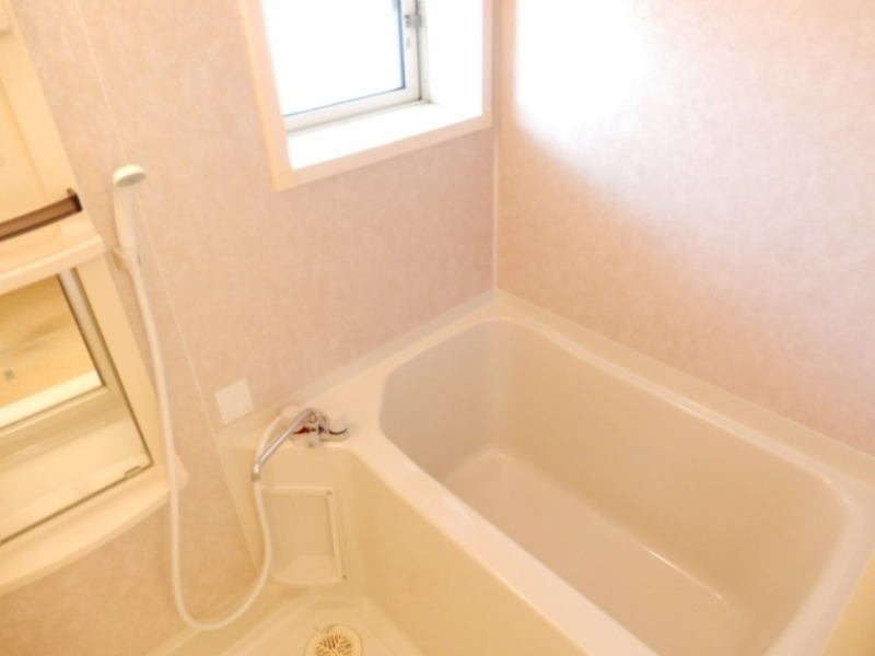 バス・シャワールーム　図面と現状に相違がある場合には現状を優先