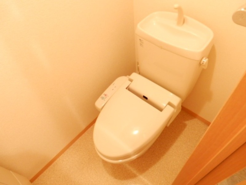 トイレ　図面と現状に相違がある場合には現状を優先