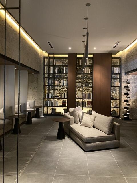 ロビー　エントランス?