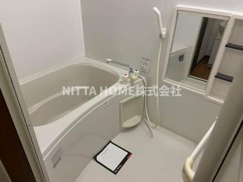 バス・シャワールーム　バス・トイレ別です◎