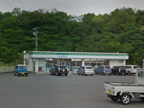 コンビニ　ファミリーマート 諫早松里店（コンビニ）まで343m