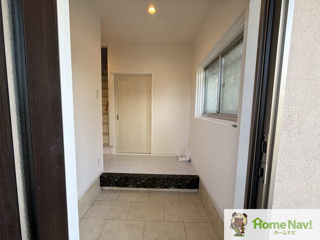 玄関　広い玄関