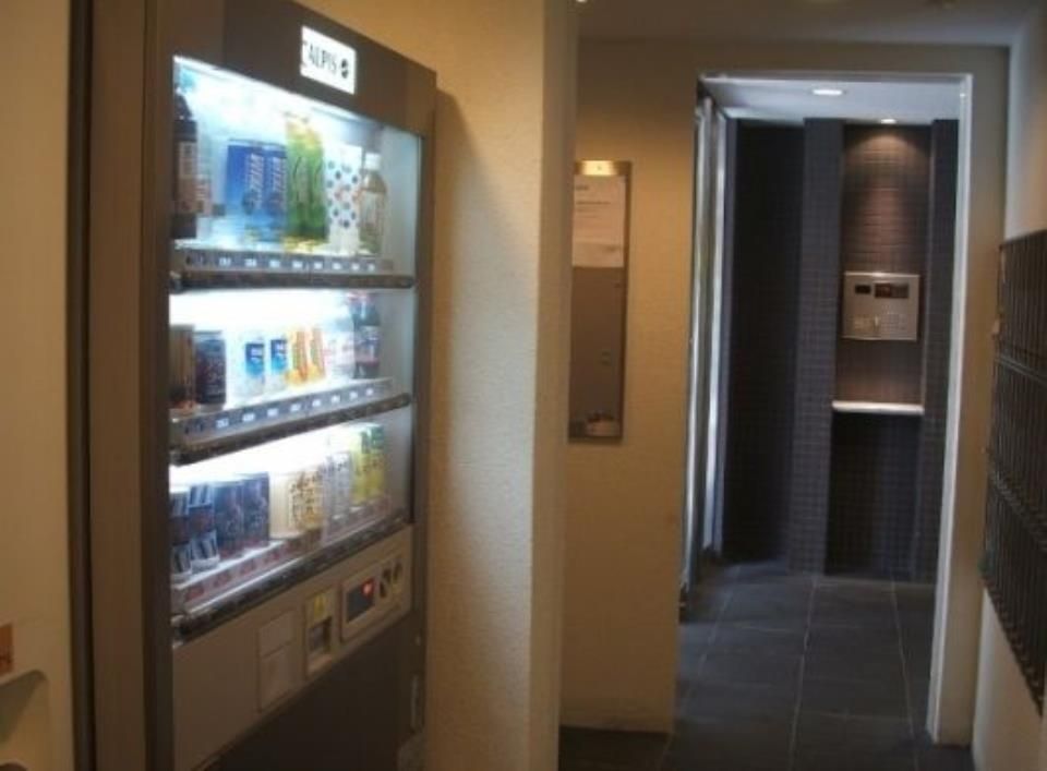 その他設備　外観自動販売機