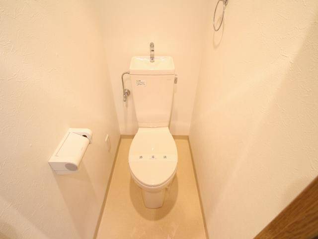 トイレ　清潔感のあるトイレ