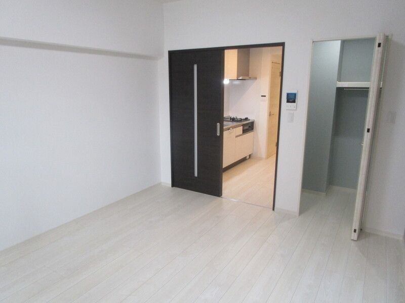 居室・リビング　収納