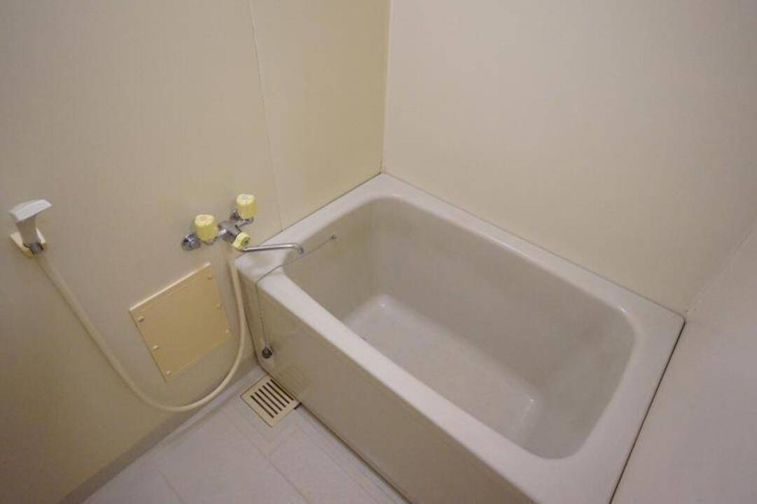 バス・シャワールーム　浴室