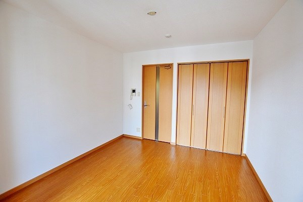 居室・リビング　★洋室７帖★