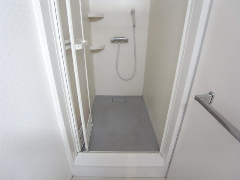 バス・シャワールーム　写真は211号室