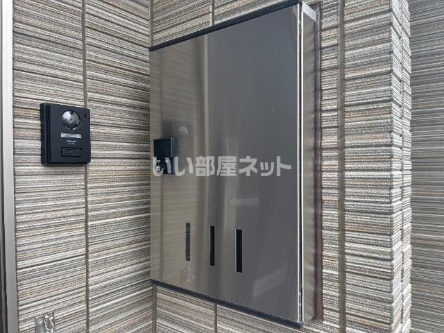 ラルーナBの外観写真