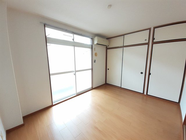 居室・リビング　きれいな内装です