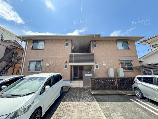 駐車場　駐車スペースもあります☆