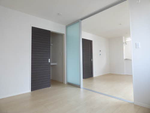 その他部屋・スペース　クローゼット付きの寝室です☆