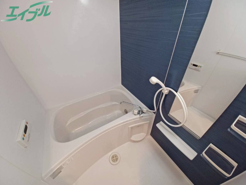 バス・シャワールーム　同型参考写真