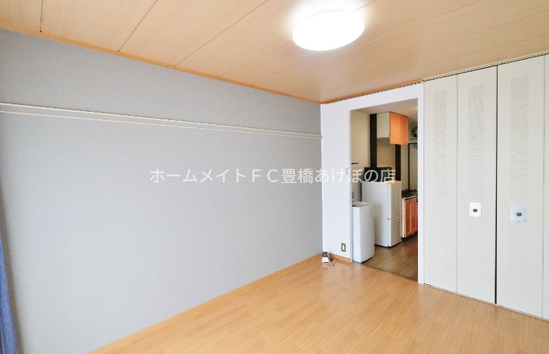 居室・リビング　同型別部屋写真