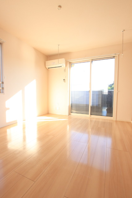 居室・リビング　※別室参考写真