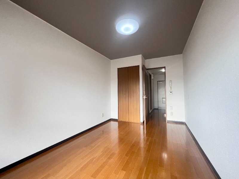 居室・リビング　別号室イメージ