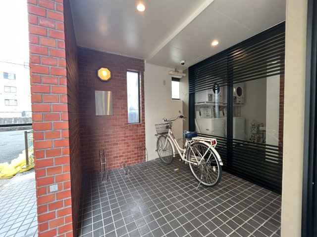 駐車場　駐車場無し