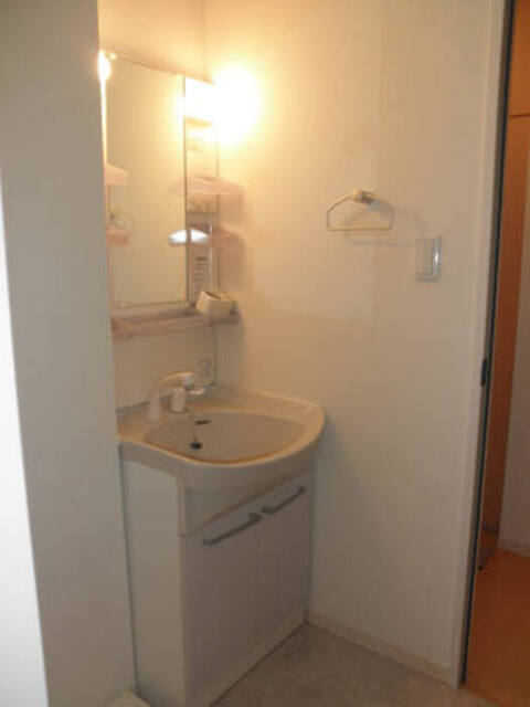 洗面設備　洗髪洗面化粧台