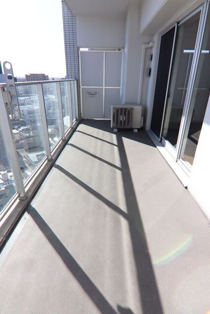 バルコニー　※別室の参考写真の為、現況優先です。