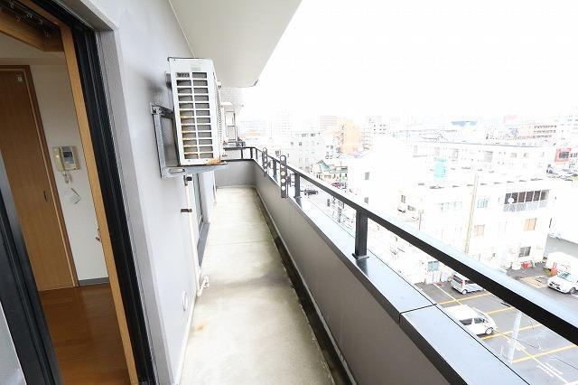 バルコニー　バルコニー東側