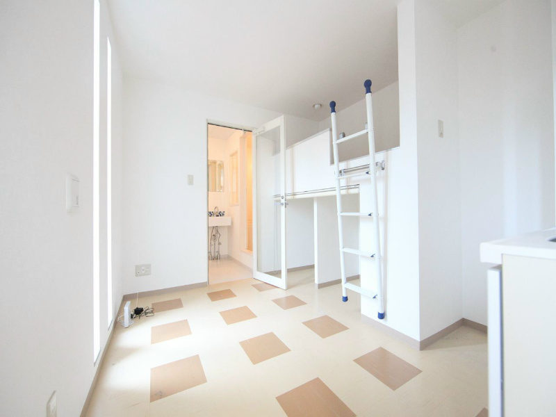 居室・リビング　洋室6.36帖　ロフト1.5帖