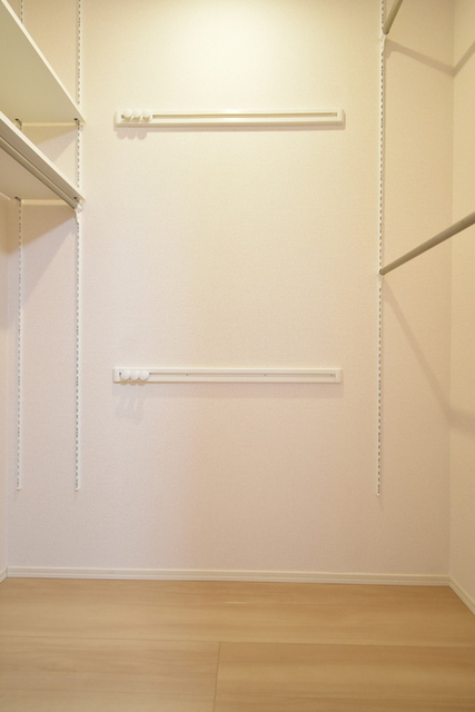 収納　洋室(2)　ウォークインクローゼット