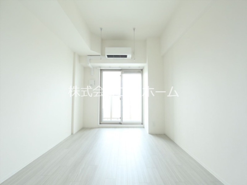 バルコニー　洋室7.6帖　クローゼット付（収納充実してます）