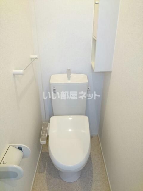 ルチェンテ Fのトイレ写真