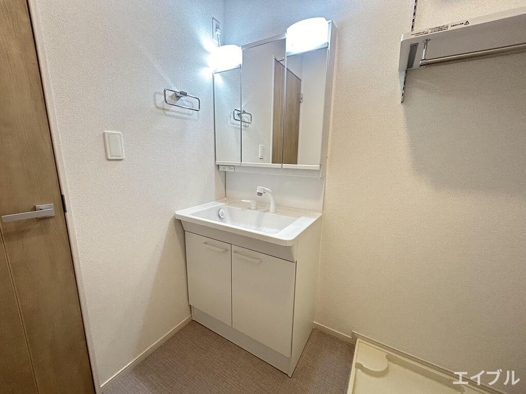 洗面設備　同型タイプ