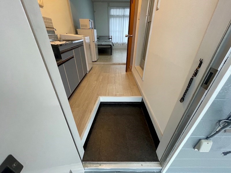 玄関　別部屋参考写真