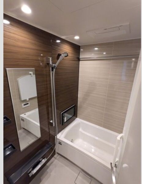 バス・シャワールーム