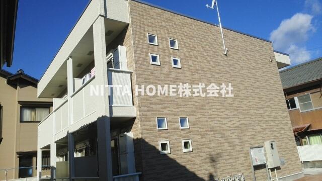 建物外観　角部屋の南向きで人気のお部屋です☆彡