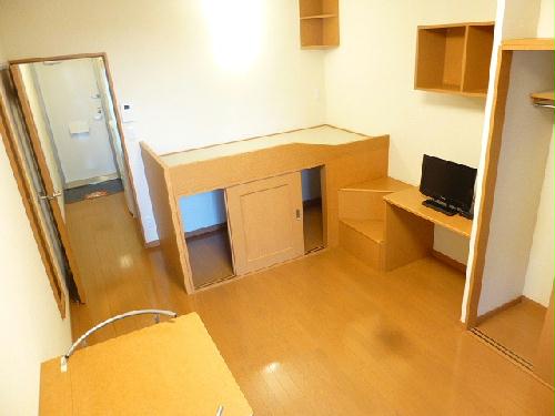 その他部屋・スペース　中央、ベッド下部は収納です♪(写真は同タイプのお部屋です)