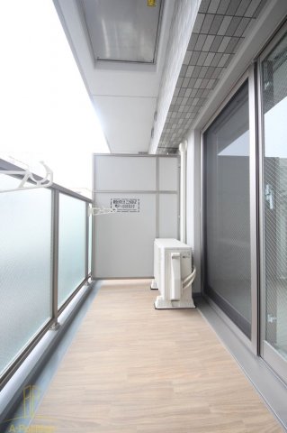 バルコニー　エスリード九条スタシオン