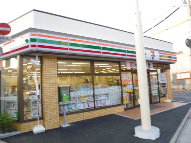 コンビニ　セブンイレブン（コンビニ）まで160m