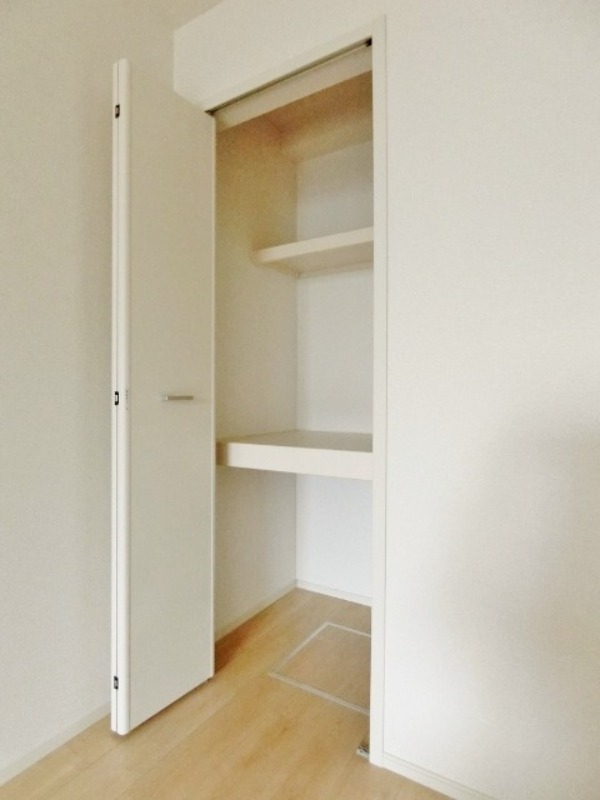 収納　図面と現状に相違がある場合には現状を優先