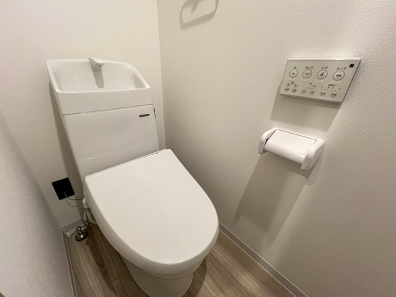 トイレ　※別部屋の写真です