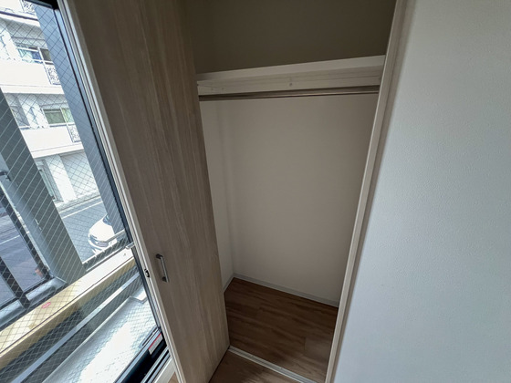 収納　※別部屋の写真です